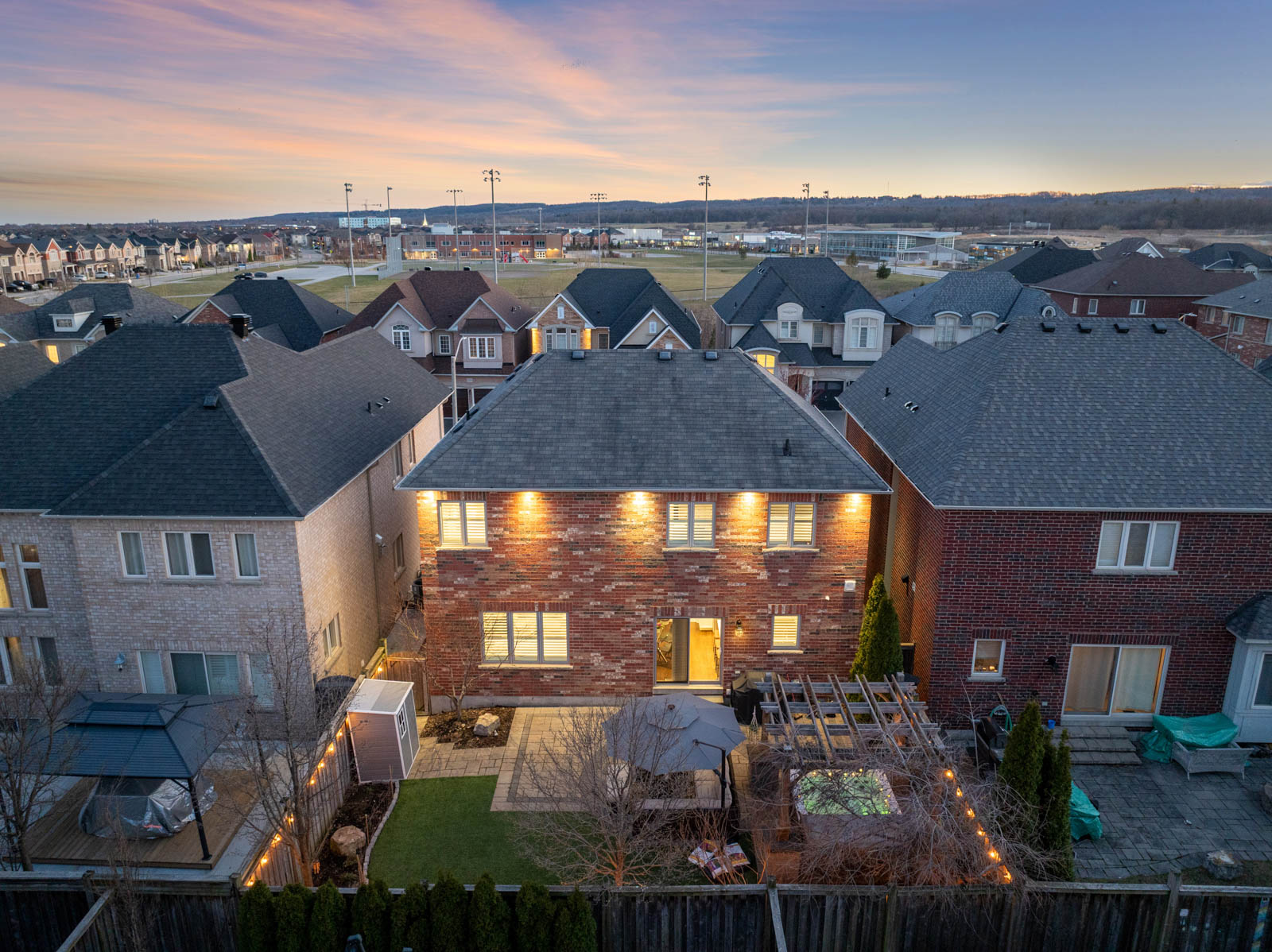 3349 Cline Street, Burlington, Ontario L7M 0J9