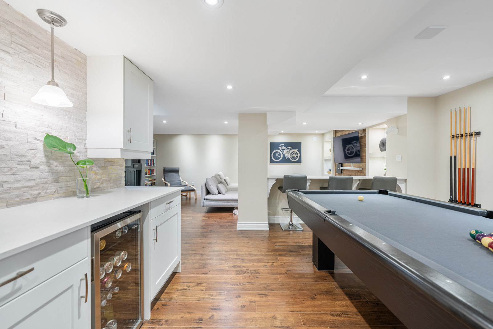 3349 Cline Street, Burlington, Ontario L7M 0J9