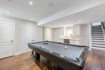 3349 Cline Street, Burlington, Ontario L7M 0J9