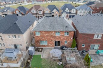 3349 Cline Street, Burlington, Ontario L7M 0J9