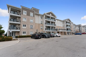 208-1005 Nadalin Heights
